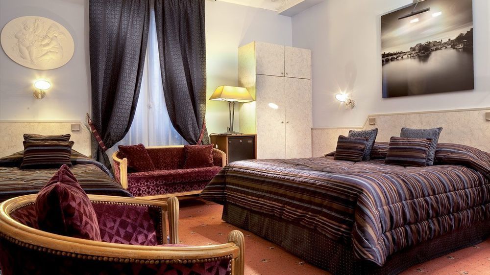 Hotel Du Levant Paris Luaran gambar